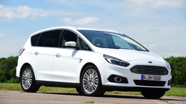 Ford S-MAX - front static