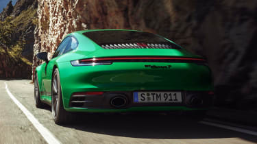 Porsche 911 Carrera T - rear action