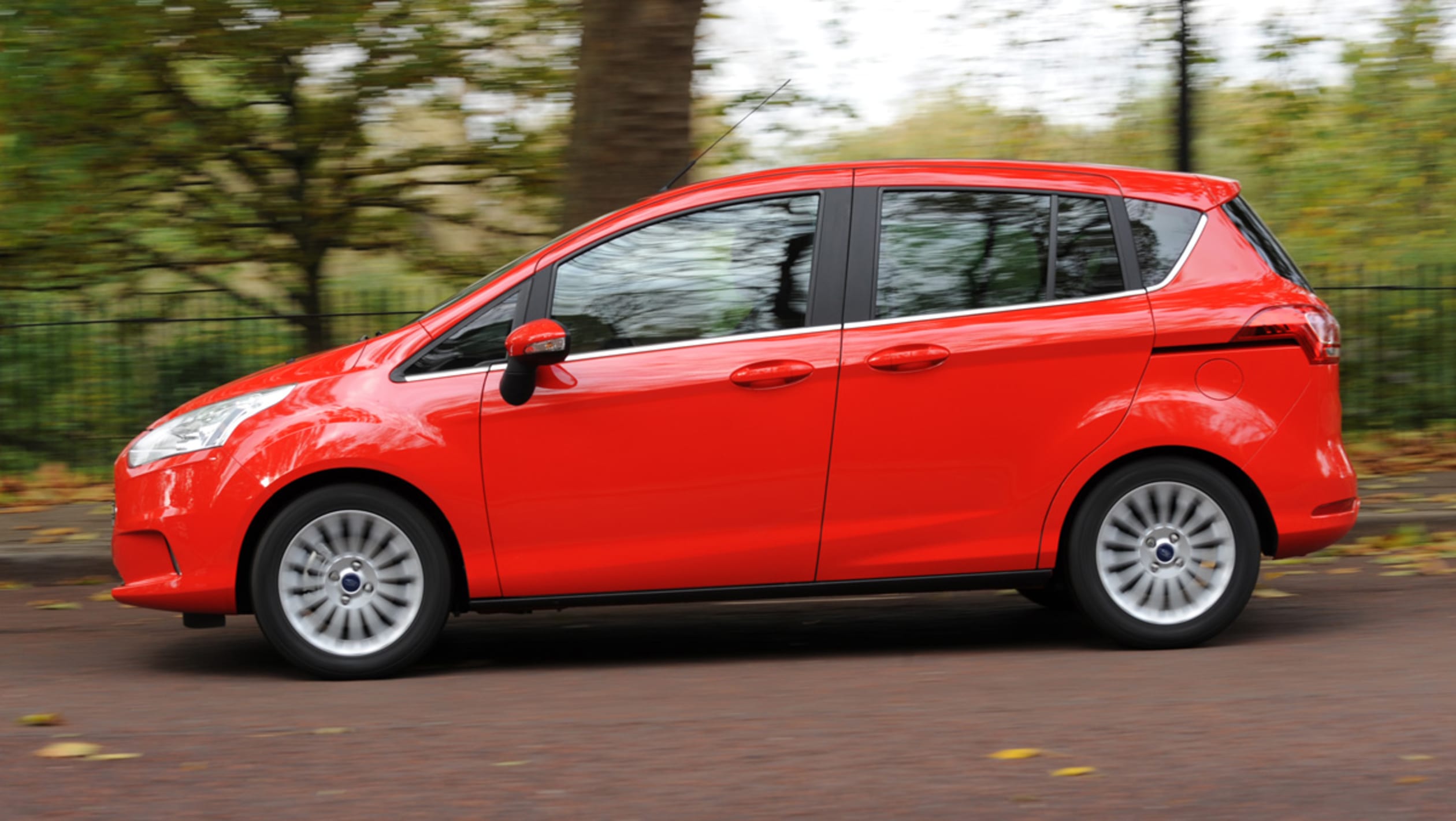 Ford BMAX 1.0 EcoBoost pictures Auto Express