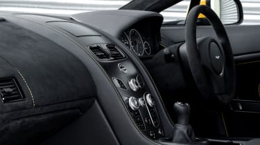 Aston Martin V12 Vantage S 2016 - interior