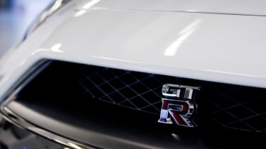 Nissan GT-R grille