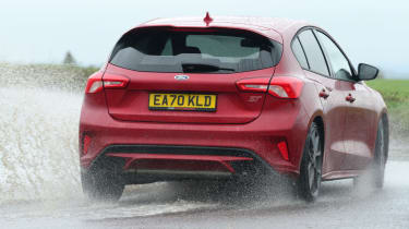 Ford Focus ST automatic - rear action
