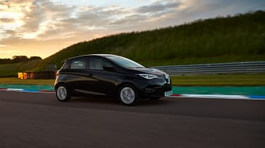 Renault Zoe hypermiling feature - driving