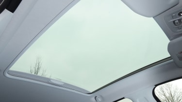 Peugeot 208 panoramic sunroof detail