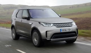 Land Rover Discovery - front