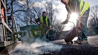 £400 repair bill for Britain&#039;s roads