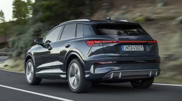 Audi Q4 e-tron facelift - rear action