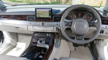 Audi A8 FSI