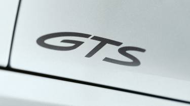 Porsche 911 Carrera GTS - GTS badge