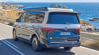 Volkswagen California - rear