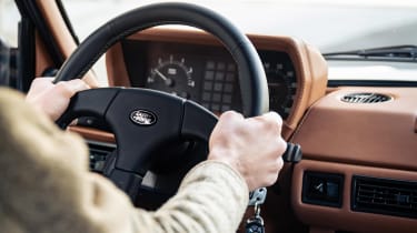 Kingsley ULEZ Range Rover Classic - steering wheel