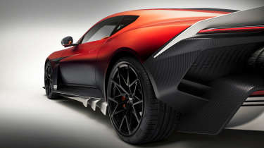 Aston Martin Valen - profile
