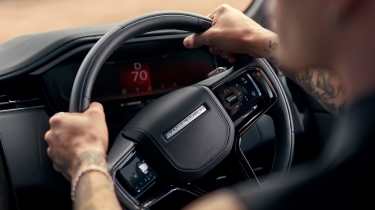 Range Rover Sport Stealth Package - driving