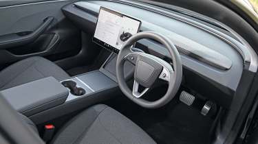 Tesla Model 3 - dashboard