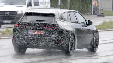 New BMW i3 Touring - rear 3/4