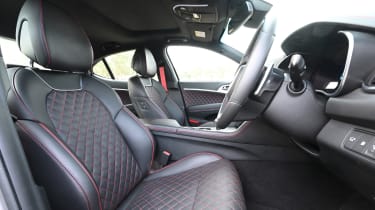 Genesis G70 - front seats
