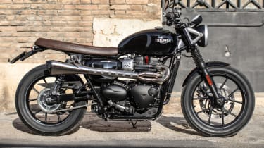 Triumph Street Twin review - static side