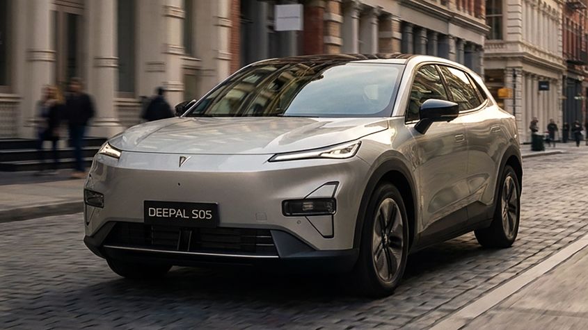 New Changan Deepal S05 PHEV takes fight to Kia wit