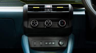Fiat Grande Panda Pop - centre console 
