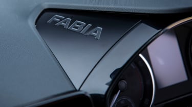 Skoda Fabia long termer - &#039;Fabia&#039; embossed dashboard surround