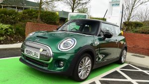 MINI%20Electric%20long%20termer%20first%20report-5.jpg