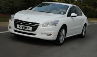 Peugeot 508 1.6 HDi Active front cornering