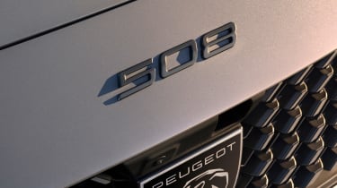 Peugeot 508 facelift - 508 badge