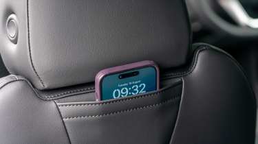 Volkswagen ID.4 Pure Match phone pocket