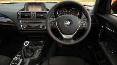 BMW 116i Sport dash