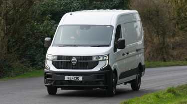 Renault Master - front cornering