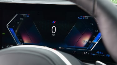 BMW 3 Series - digital driver&#039;s display