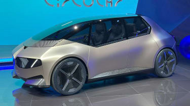 BMW i Vision Circular - Munich front