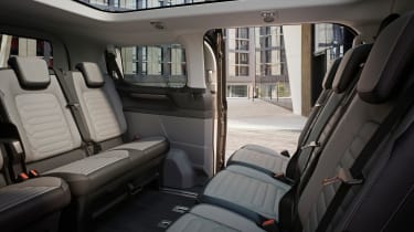 Ford e-Tourneo Custom rear seats