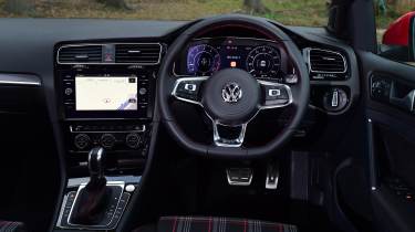 Used car hunter: Volkswagen Golf GTI interior 