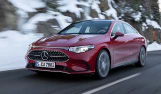 Mercedes CLA 220 Hybrid - front