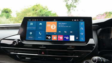 Used Citroen C5 X - screen