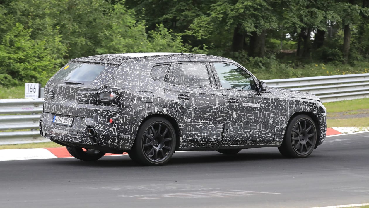 BMW%20X8%20spyshots%202021-5.jpg