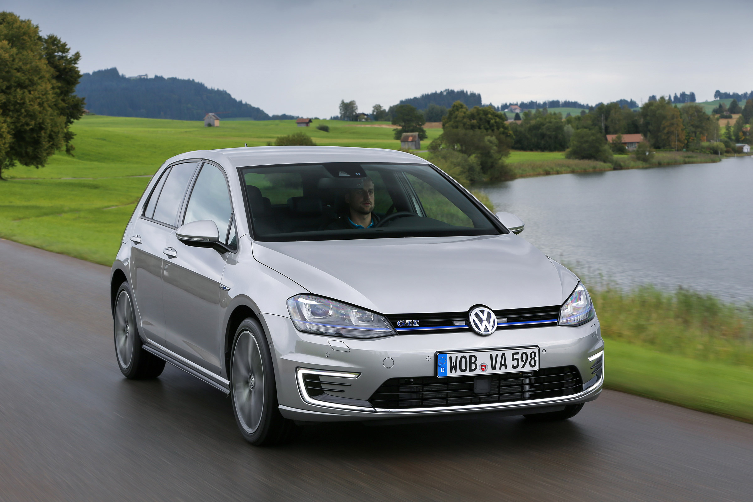 VW Golf GTE price and release date revealed | Auto Express