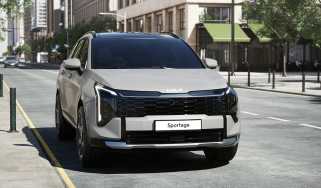 Facelifted Kia Sportage - front