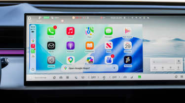 Mazda CX-6e - dashboard display