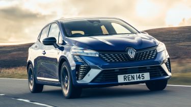 2026 Renault Clio - front 3/4