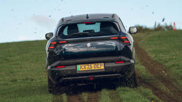 Suzuki e Vitara - rear end off road