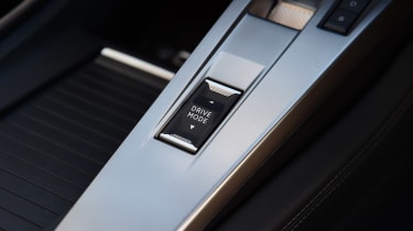 Peugeot 308 long term test first report - button
