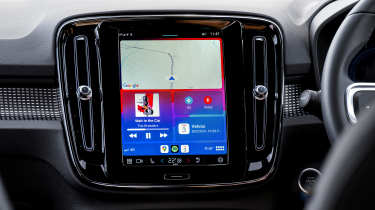 Volvo XC40 - infotainment screen