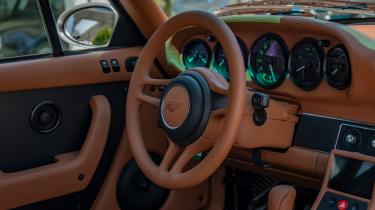 Ruf Ehra - steering wheel