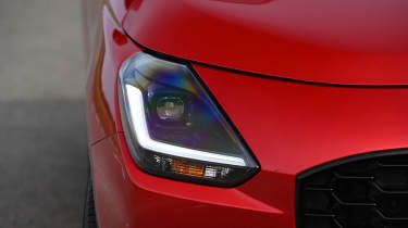 New Suzuki Swift Allgrip - front headlight 