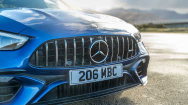 Mercedes-AMG C 63 S E Performance - grille