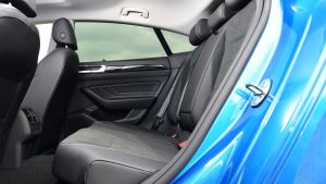 Volkswagen Arteon eHybrid - seats