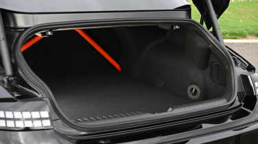 Hyundai Ioniq 6 N - boot