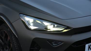 Cupra Formentor - front lights